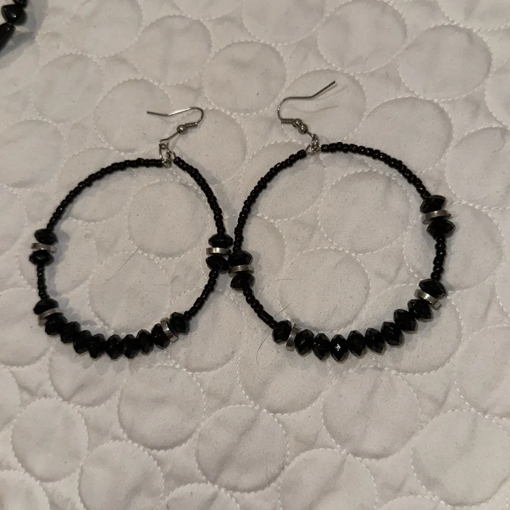 Women Black beads earring and bracelet set bundle beaded casual matching silver